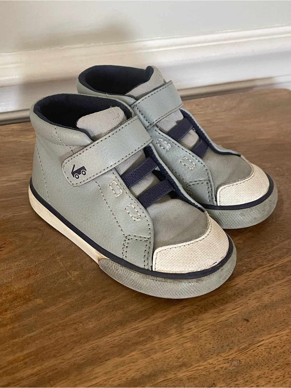 See Kai Run Light Gray and Navy High-Top Sneakers - Velcro